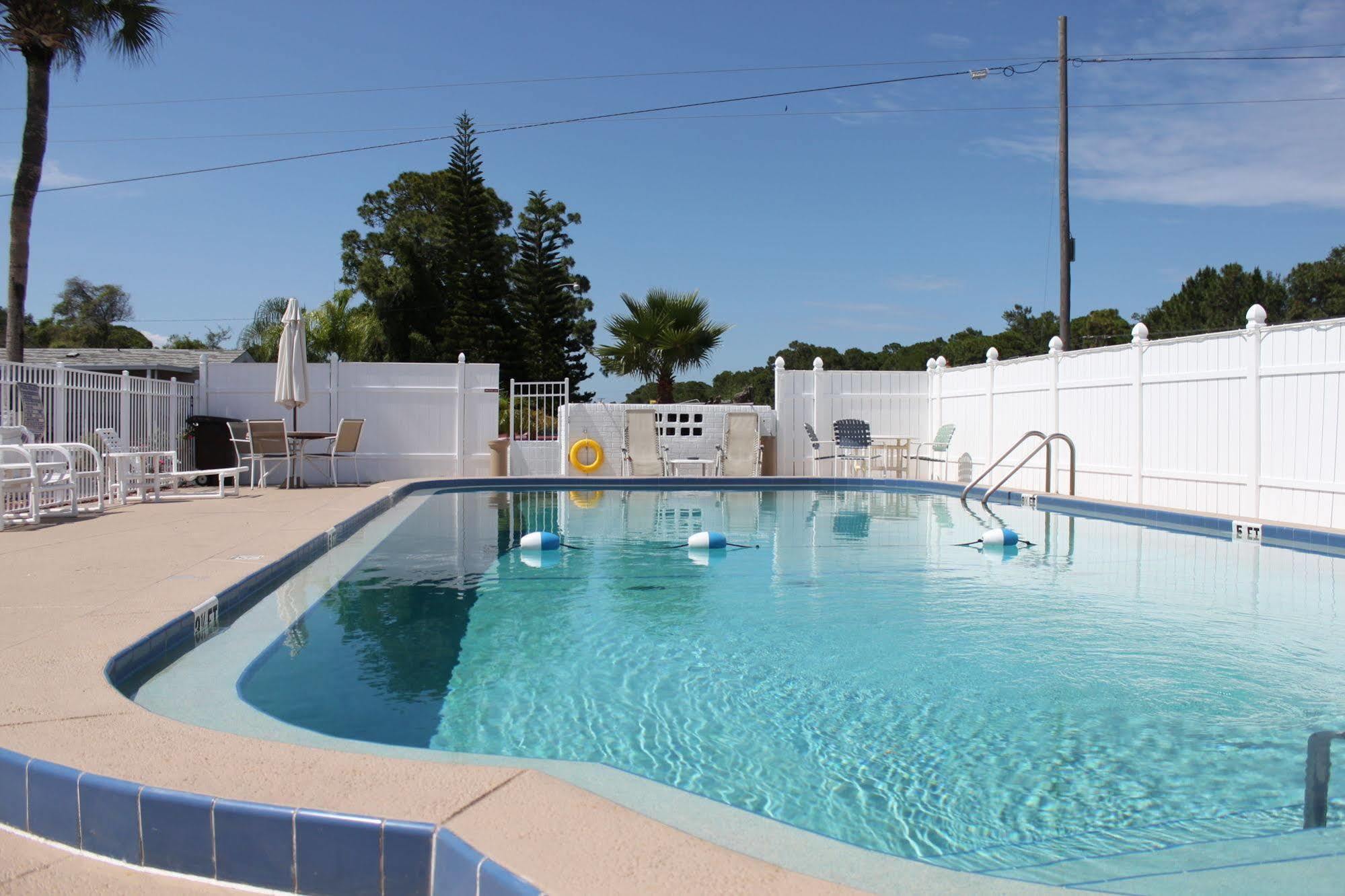Carters Motel And Mobile Home Village 에지워터 외부 사진