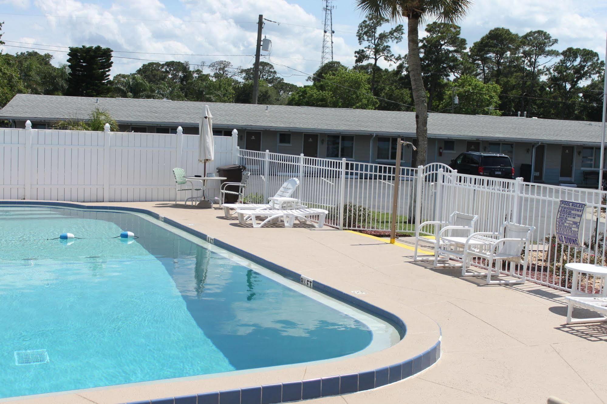 Carters Motel And Mobile Home Village 에지워터 외부 사진